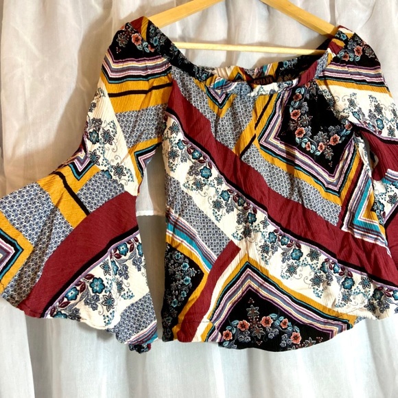 Shyanne • Off The Shoulder Bell Sleeve Blouse - Picture 2 of 6